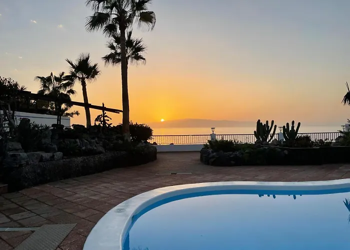 Apartment Oceanfront In Private - Next To The *