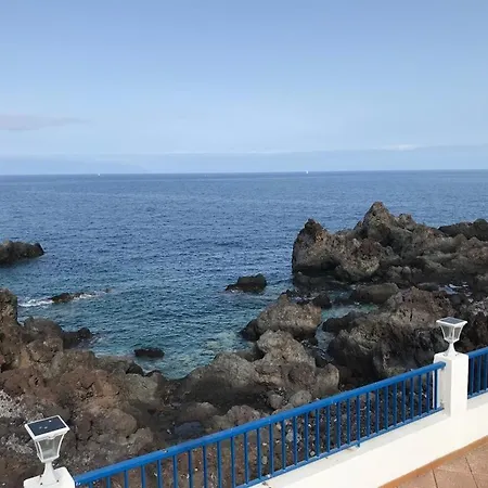 Oceanfront In Private - Next To The Apartamento
