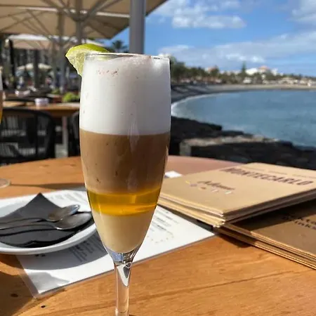 Oceanfront In Private - Next To The Appartement *