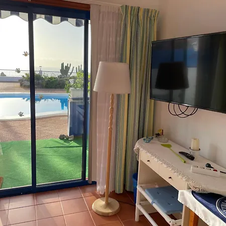 Oceanfront In Private - Next To The *